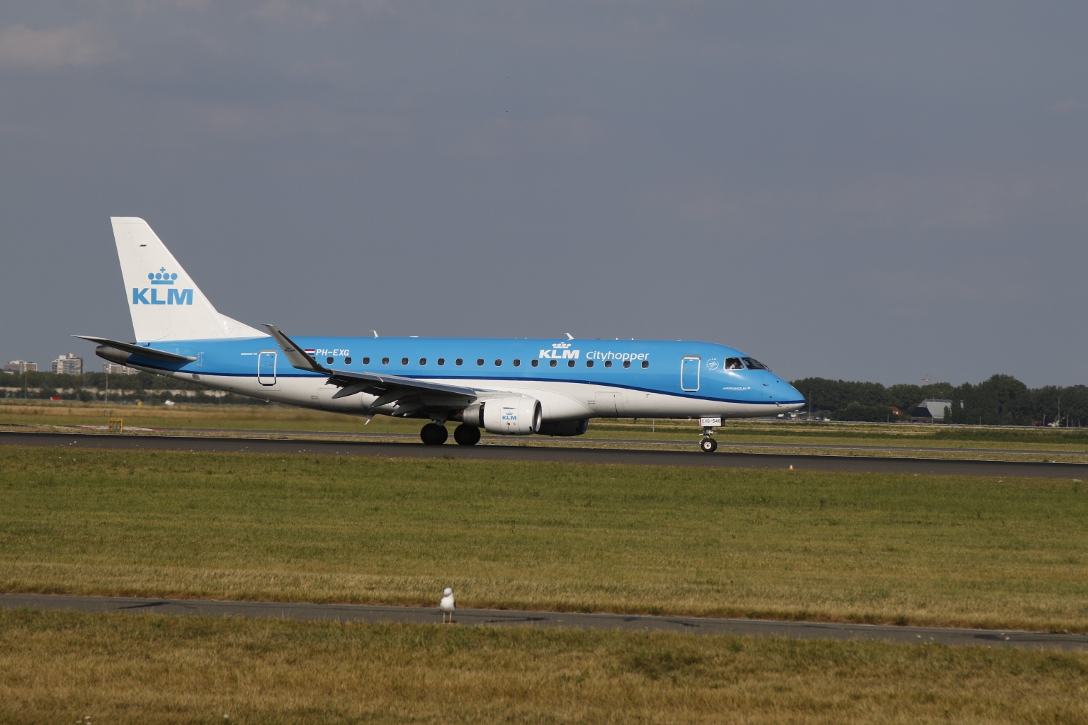 Preview Royal Dutch Airlines KLM Cityhopper PH-EXG (Embraer 170175 - MSN 546.JPG